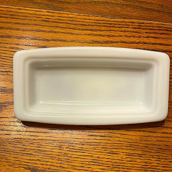 Pyrex Butter Dish Bottom Replaceement - Picture 1 of 4